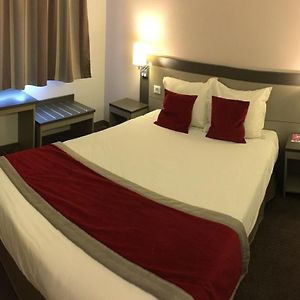 Hotel Akena Aeroport Charles De Gaulle - Saint Witz